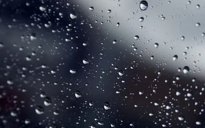 Капли дождя на стекле весенним днем. Размытый фон, Stock Footage Включая:  абстрактные и размытый - Envato Elements