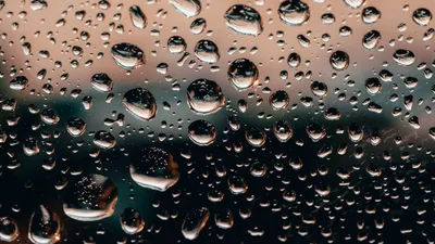 Капли дождя на стекле | Дождь, Стекло, Капли дождя
