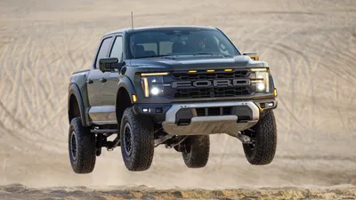 Ford F-150 gets a fancy new tailgate and more standard tech | Top Gear