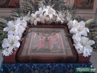 Пенза-Онлайн — На главном аналое храма Николая Чудотворца в Ахунах  выставили икону «Троеручица». Елена Альшина