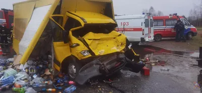 На тюменской дороге Ишим — Викулово водитель погиб после столкновения с  КАМАЗом - 13 июля 2023 - 72.ru