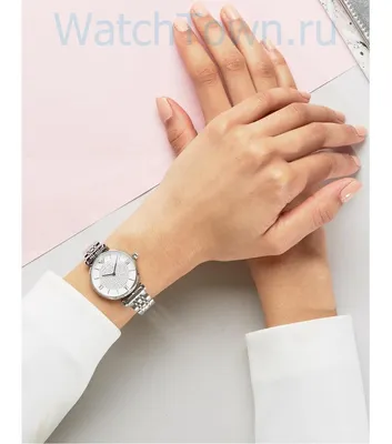 На какой руке носят часы женщины: правила этикета и не только