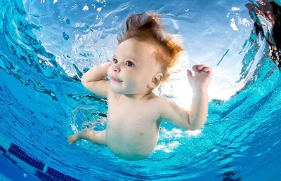 Дети под водой»: невероятно милые фотографии фотографа Сета Кастила