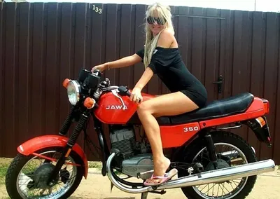 Девушка на мотоцикле ява (38 фото) - фото - картинки и рисунки: скачать  бесплатно