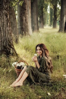 Счастливая девушка на природе Stock Photo | Adobe Stock