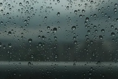 Дождь на стекле | Осенние картинки, Дождь, Стекло