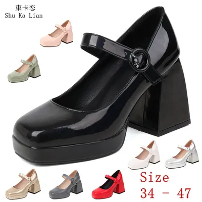 X16 Туфли на платформе с широким каблуком черные: модные, низкие цены,  качественные материалы.