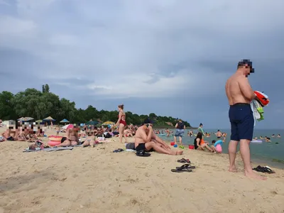 Люди на пляже рисунок - 54 фото