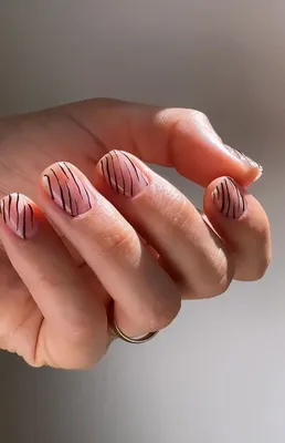 Самые стильные идеи маникюра на короткие и красивые ногти, которые можно  носить осенью