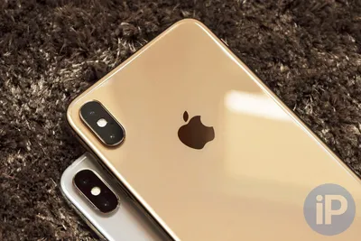 iPhone XS Max first impressions: It's big, but not too big | ZDNET