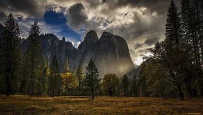 Обои Природа Горы, обои для рабочего стола, фотографии природа, горы,  скалы, yosemite, national, park, вечер, трава, осень, сша, небо,  сьерра-невада, деревья Обои для рабочего стола, скачать обои картинки  заставки на рабочий стол.