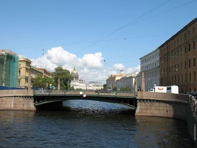 Поцелуев мост через реку Мойку в Санкт-Петербурге | Обои на рабочий стол  виды Санкт-Петербурга | Обои 1024х768