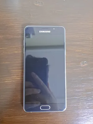 Samsung Galaxy A5 (2016) — Википедия