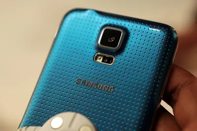 Samsung Galaxy S 5 Review