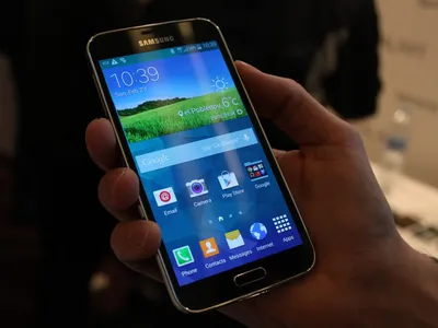 Samsung Galaxy S5 Review: Incremental Is The New Cool