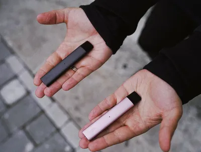 Электронные сигареты вредят здоровью или нет - объяснение врача | РБК  Украина