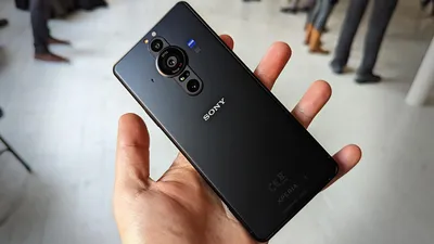 Sony Xperia 1 VI size boost rumor could finally lead to ultra-micro-hole  front camera introduction - NotebookCheck.net News