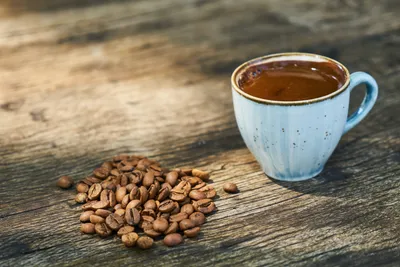 Бесплатные стоковые фото на тему кофе, кофе по турецки, кофеин, кофейные  зерна, кружка, напиток, пить, чашка, чашка кофе