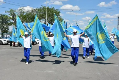 В Facebook запустили акцию \"Я горжусь своим флагом\"