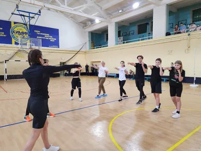 Фигуристка Валиева провела открытую фитнес-тренировку в «Лужниках»