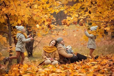 Осенние семейные фотографии - лучшие картинки