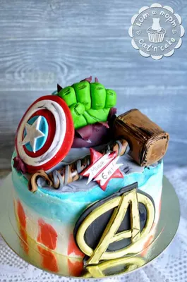 Épinglé par Lila Shimalina sur Cake ideas | Gâteau marvel, Décoration  gateau anniversaire, Gateau avengers