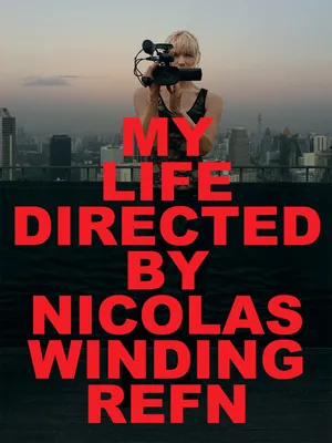 Изображения Николаса Виндинга Рефна на фоне кинематографической славы