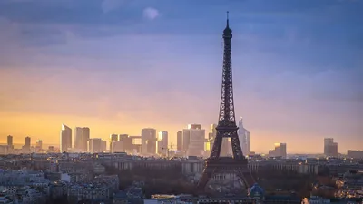 Обои на рабочий стол Eiffel Tower / Эйфелева башня с подсветкой в ночном  Париже / Paris, Франция / France, фотограф Selaru Ovidiu, обои для рабочего  стола, скачать обои, обои бесплатно