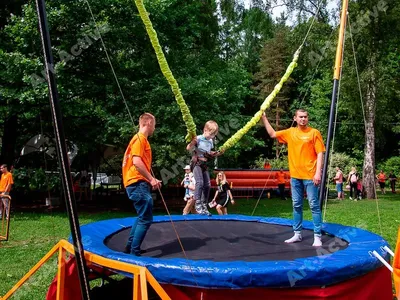 Прыжки на батуте: три награды из Санкт-Петербурга | 27.09.2023 | Красноярск  - БезФормата