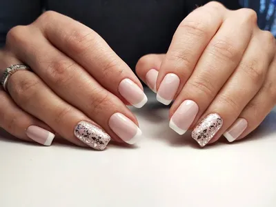 lelac.nails - Коррекция ногтей гелем Френч, рисунок гель... | Facebook