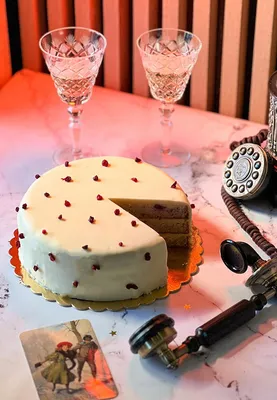 Бисквитный торт Невские берега Бархатно-красный - «Не приторно-сладкий  лёгкий торт» | отзывы