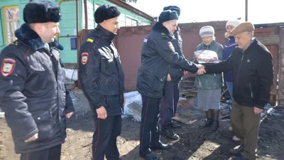 В Приморье наградили студента за спасение жизни пожилого мужчины - РИА  Новости, 03.12.2023