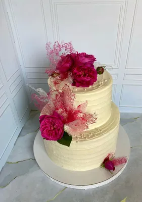Wedding cake | Свадебные капкейки, Маленькие свадебные торты, Необычные  свадебные торты