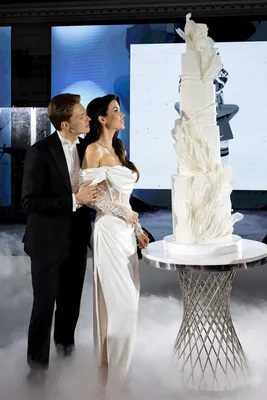 Кто собирается на свадьбу дольше, чем невеста? Свадебный торт! -  eventforme.ru