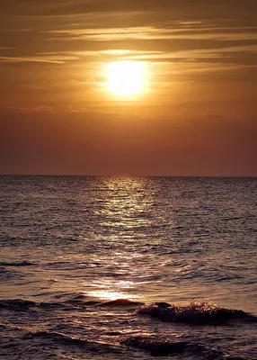 Море и пляж в вечернем вида на море и вечером Стоковое Фото - изображение  насчитывающей побережье, вечер: 193301172
