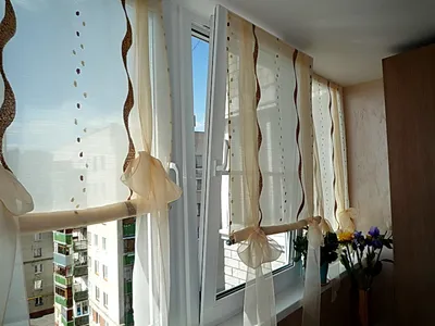 Рулонные жалюзи на пластиковые окна купить в Волгограде: стоимость рулонных  штор тканевых светонепроницаемых | Абсолют